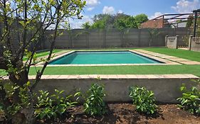 Tokelo Guesthouse Emalahleni